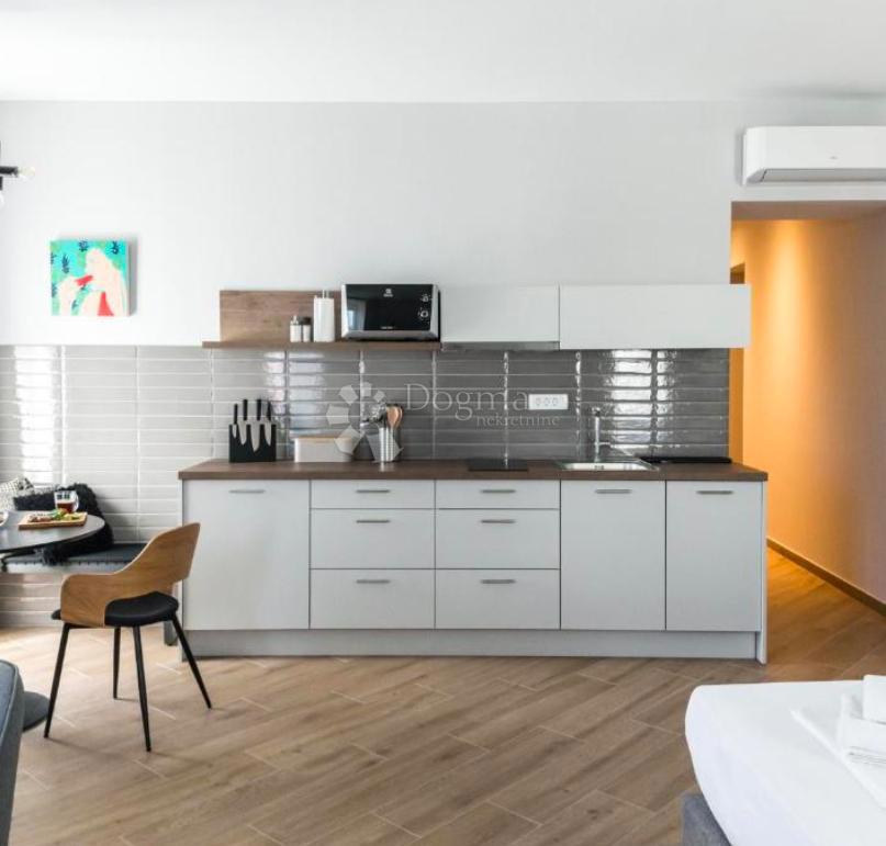 Allogio Centar, Rijeka, 150m2