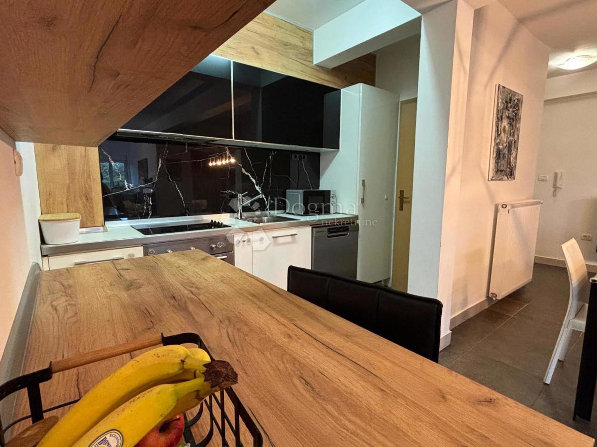 Bellissimo appartamento con vista mare!