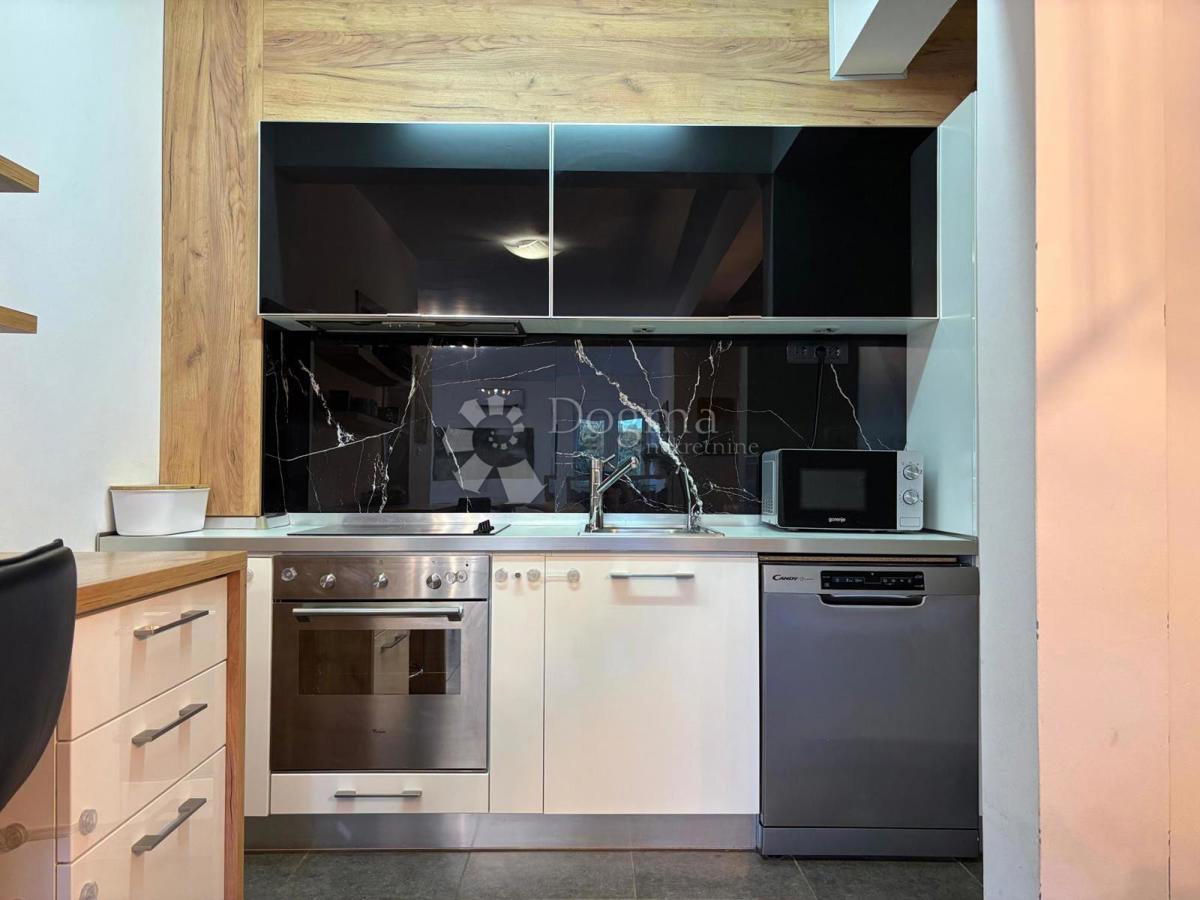 Bellissimo appartamento con vista mare!