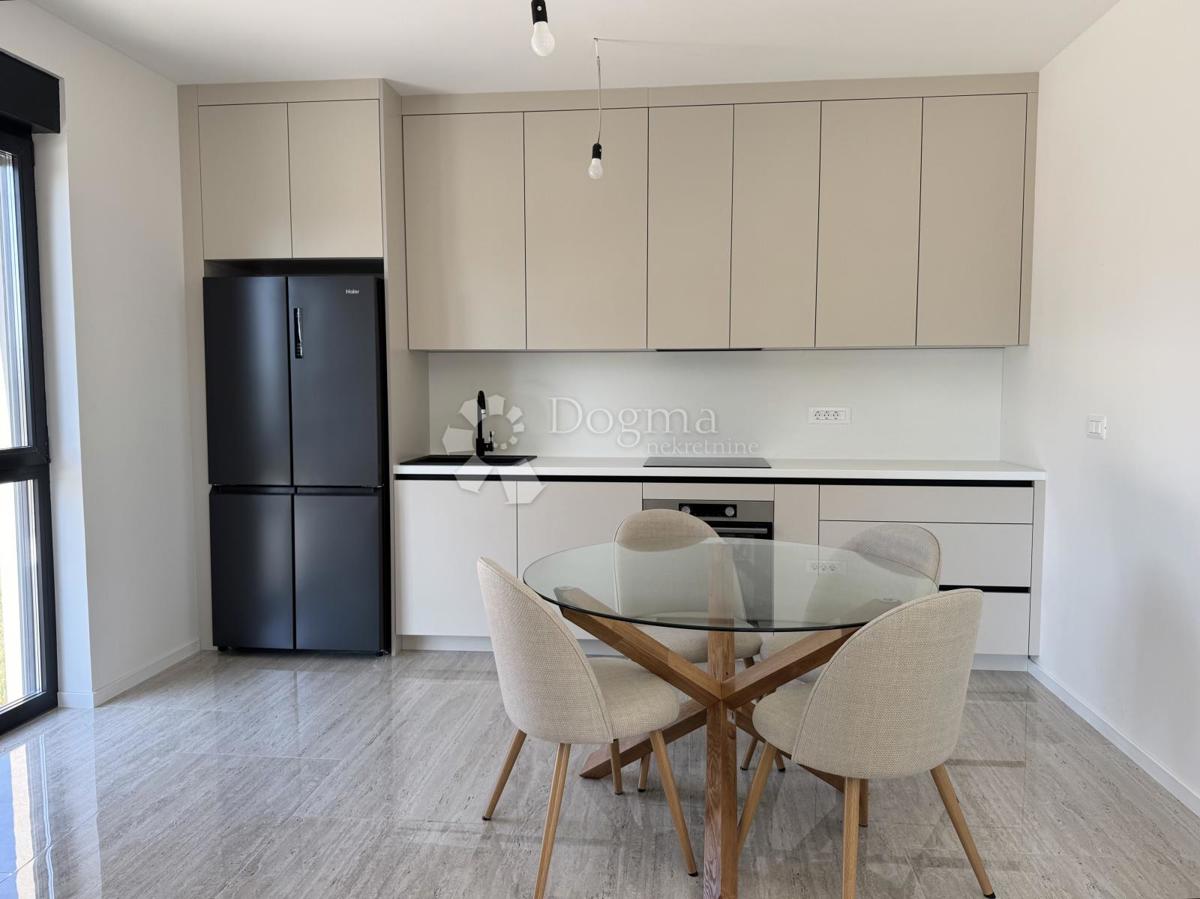 Allogio Belafuža, Zadar, 75m2