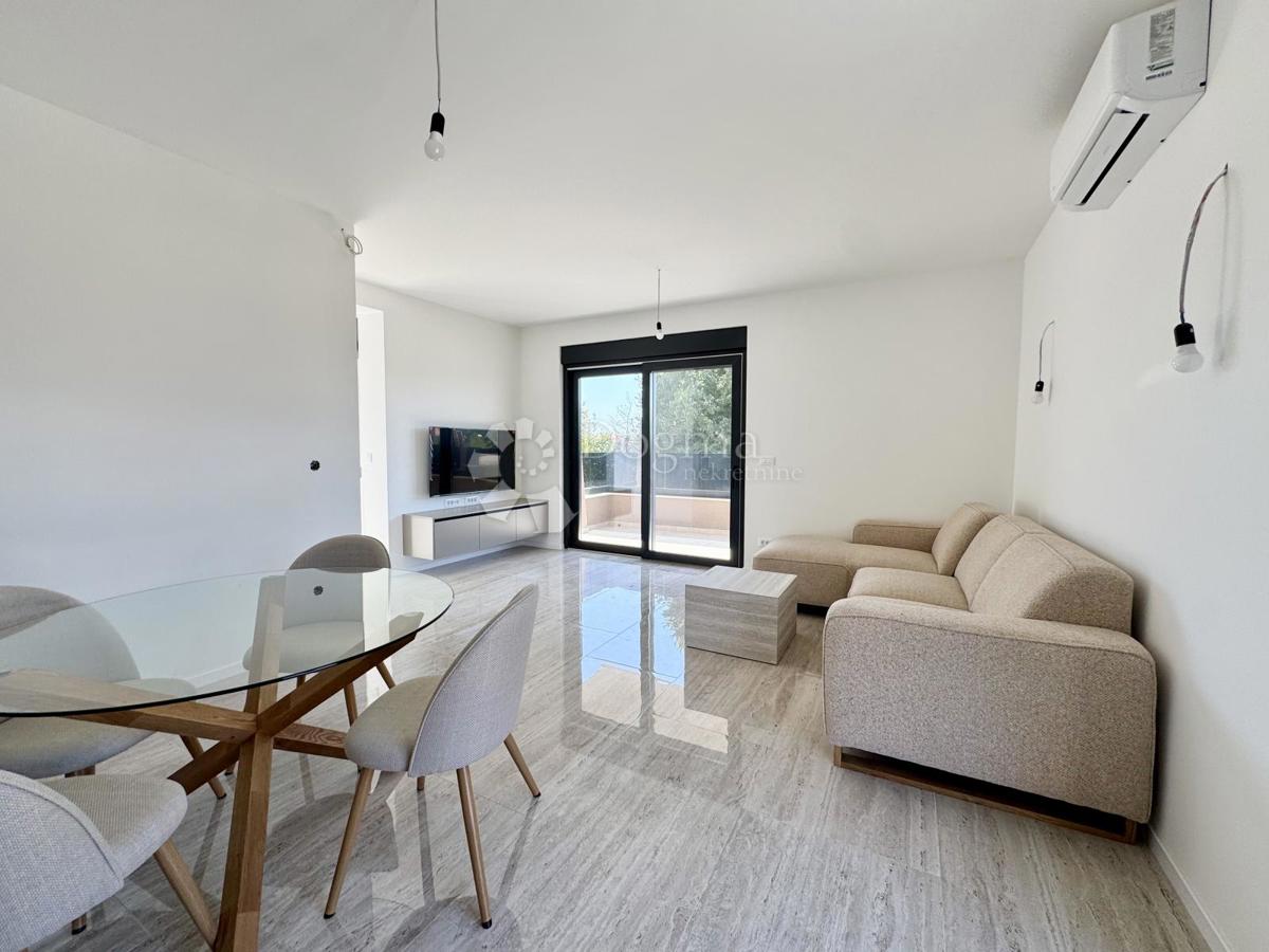 Allogio Belafuža, Zadar, 75m2