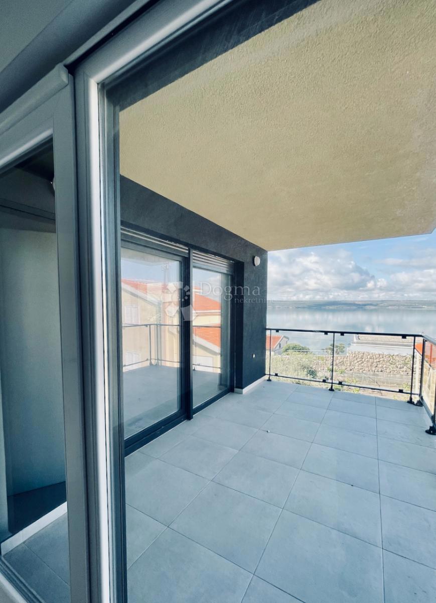 Allogio Maslenica, Jasenice, 107m2