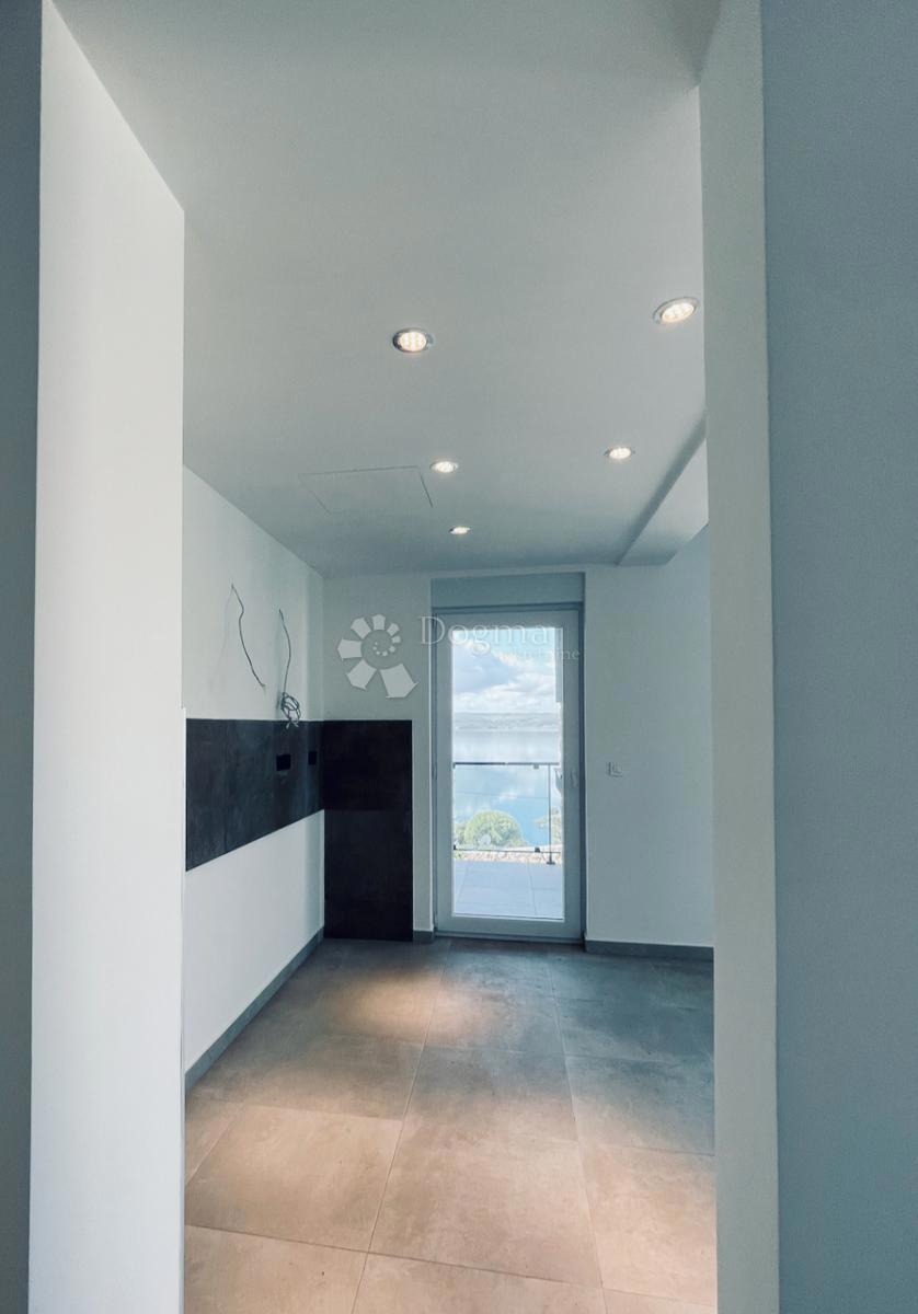 Allogio Maslenica, Jasenice, 107m2