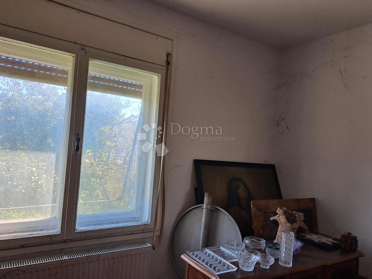 Casa Zeleni brijeg, Sisak, 272m2