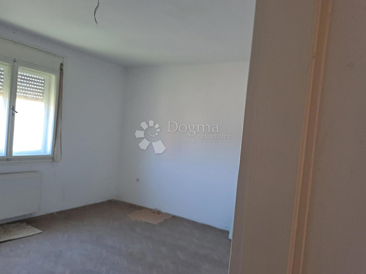 Casa Zeleni brijeg, Sisak, 272m2