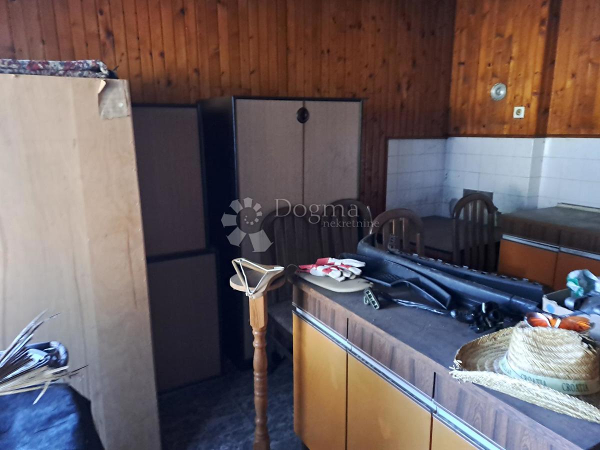 Casa Zeleni brijeg, Sisak, 272m2