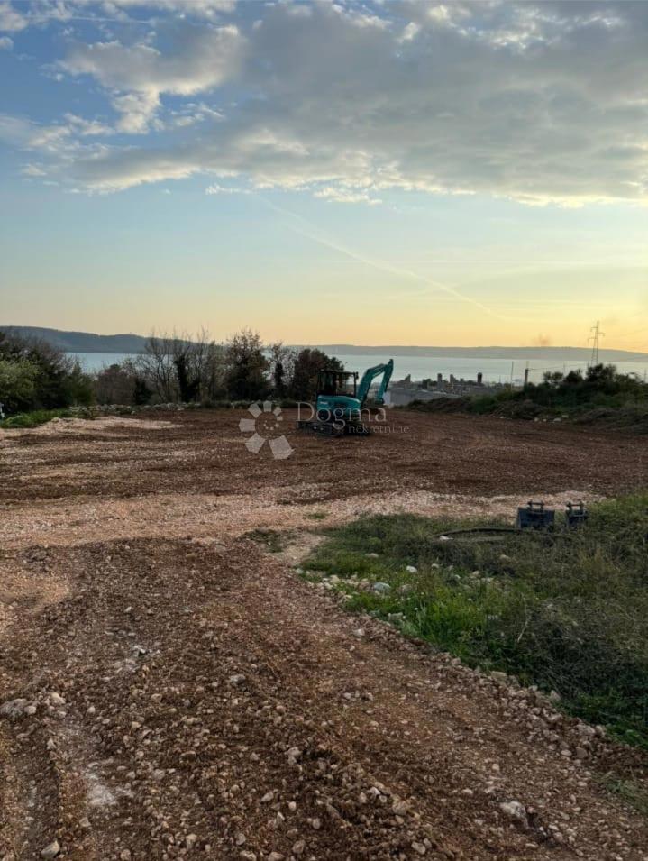 Terreno edificabile Kaštel Sućurac, Kaštela, 734m2