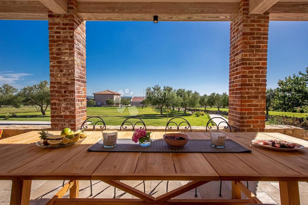 Casa Murvica, Poličnik, 360m2