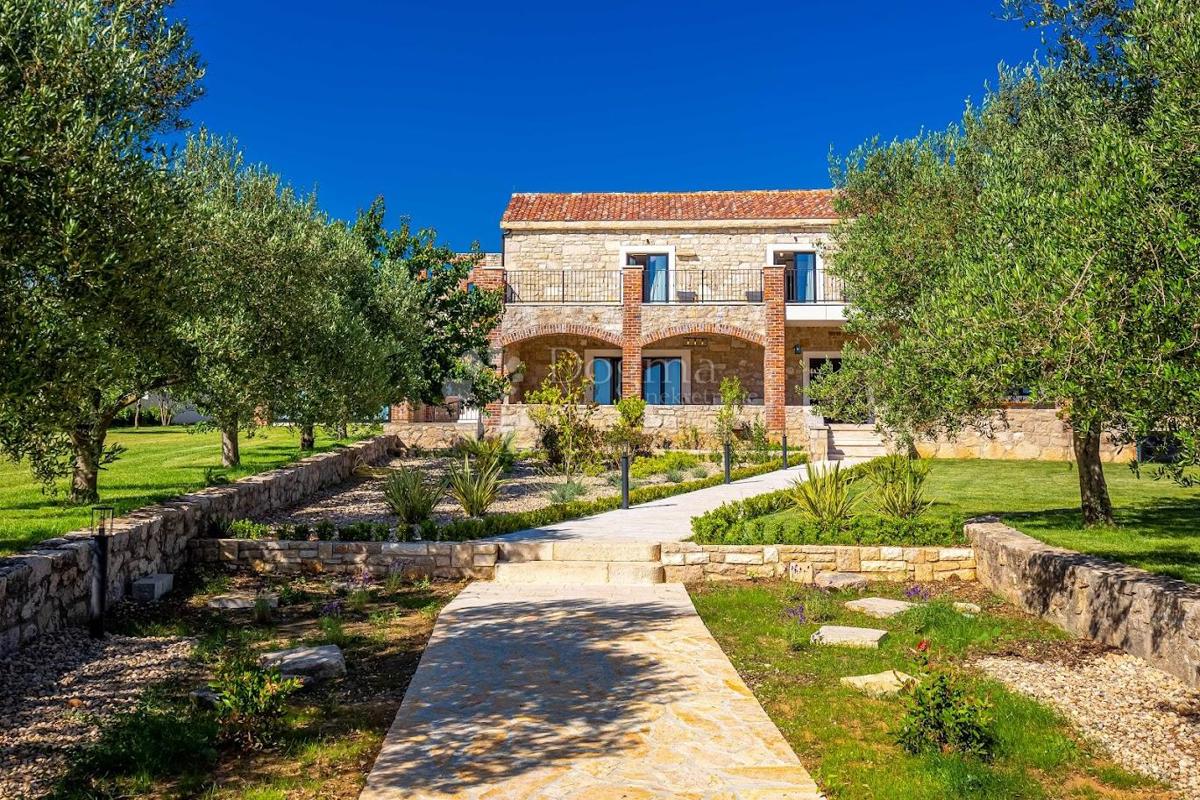 Casa Murvica, Poličnik, 360m2