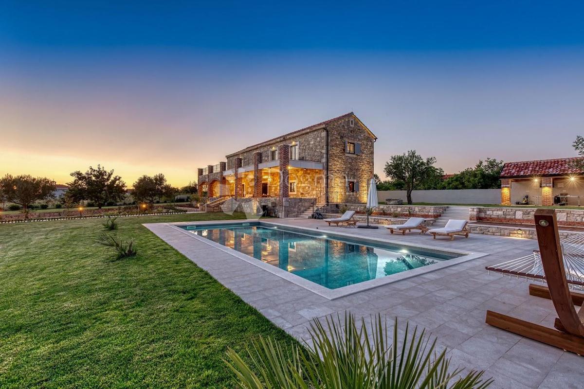 Casa Murvica, Poličnik, 360m2