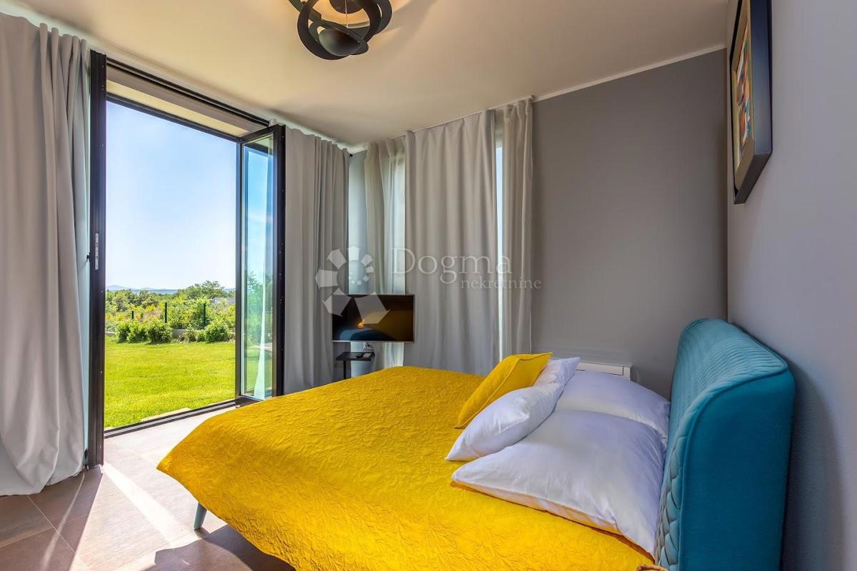 Casa Murvica, Poličnik, 360m2