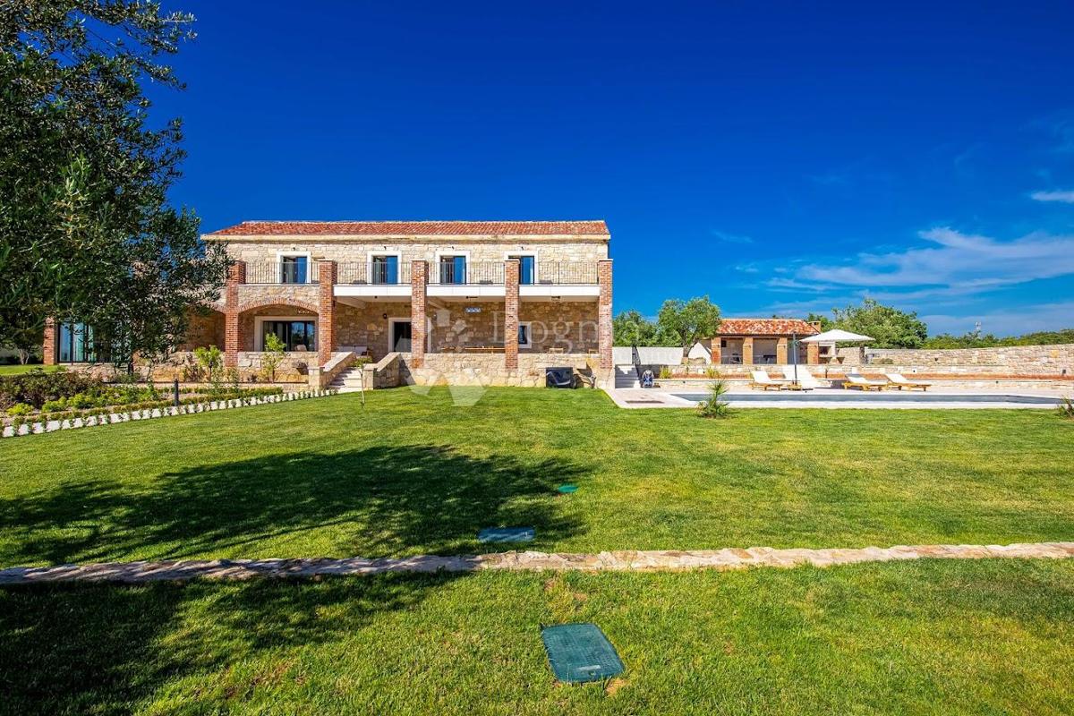 Casa Murvica, Poličnik, 360m2