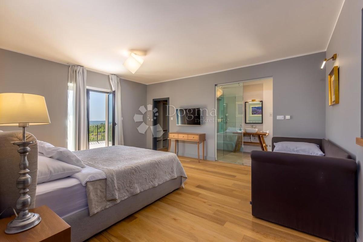 Casa Murvica, Poličnik, 360m2