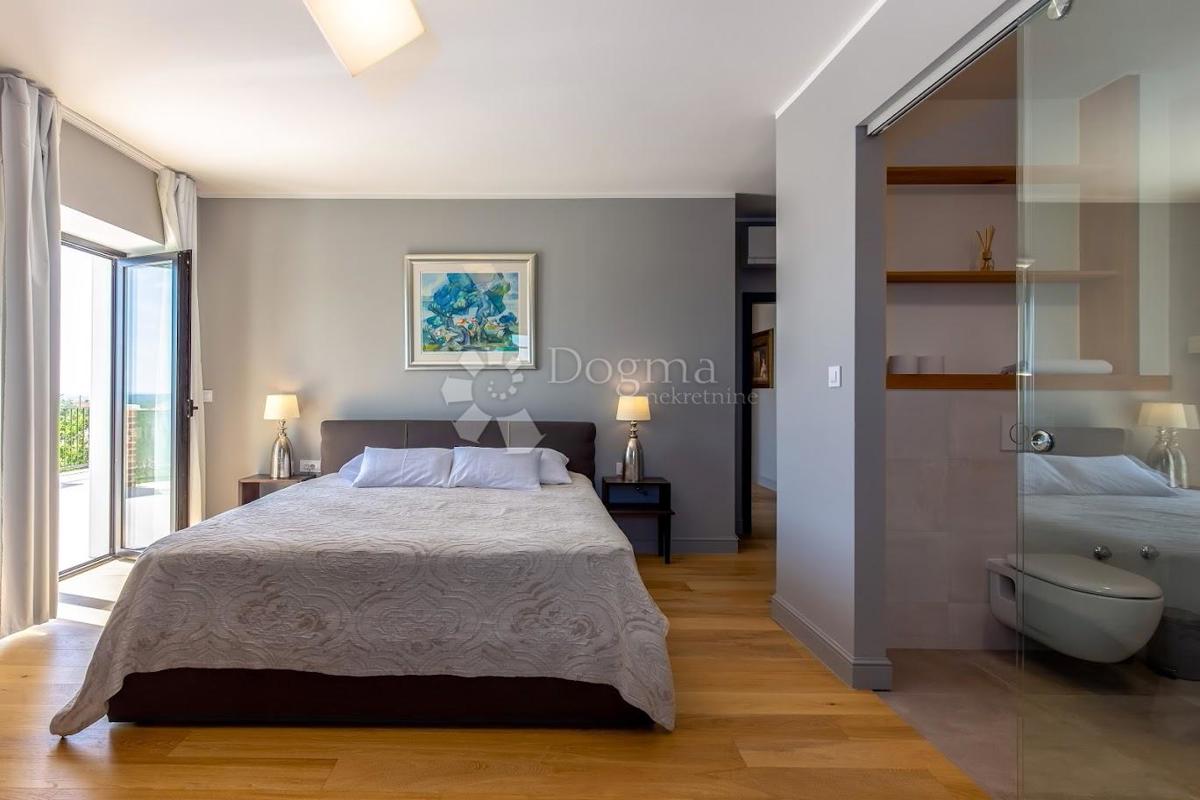 Casa Murvica, Poličnik, 360m2