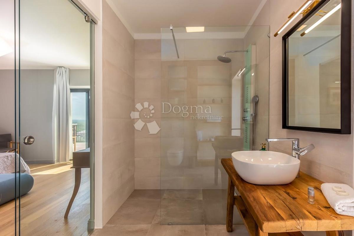 Casa Murvica, Poličnik, 360m2