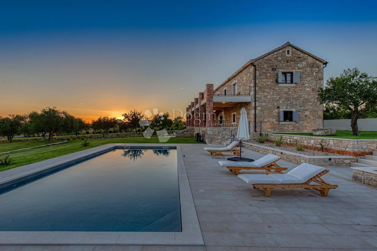 Casa Murvica, Poličnik, 360m2