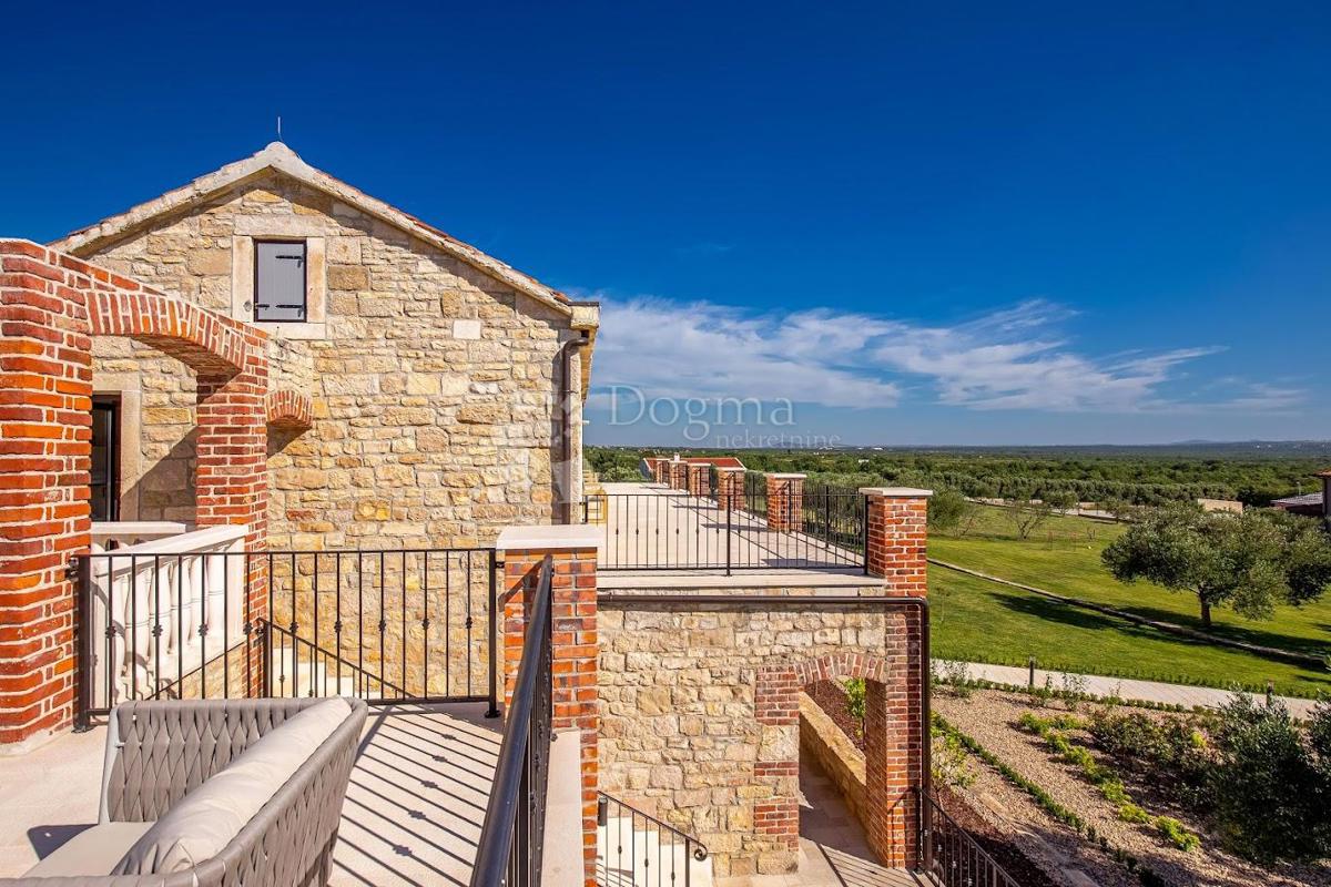 Casa Murvica, Poličnik, 360m2