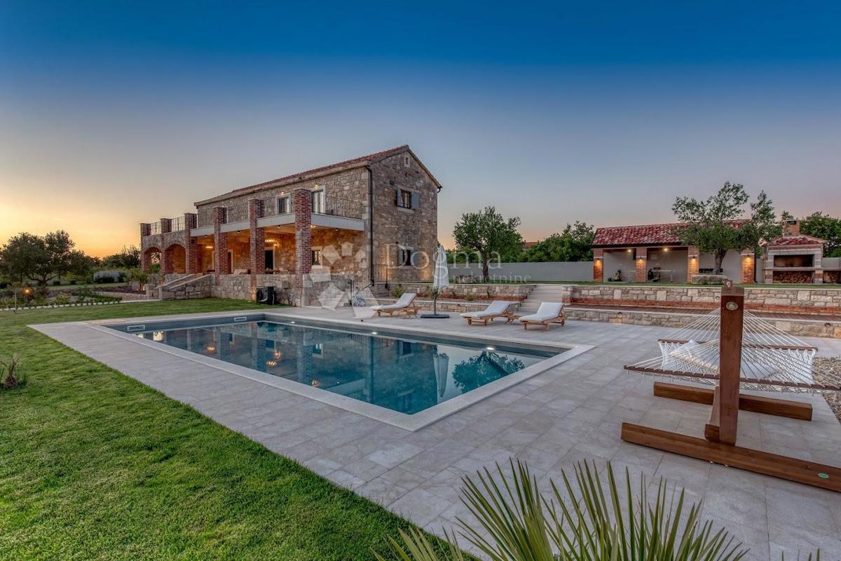 Casa Murvica, Poličnik, 360m2