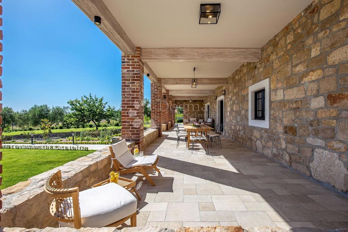 Casa Murvica, Poličnik, 360m2