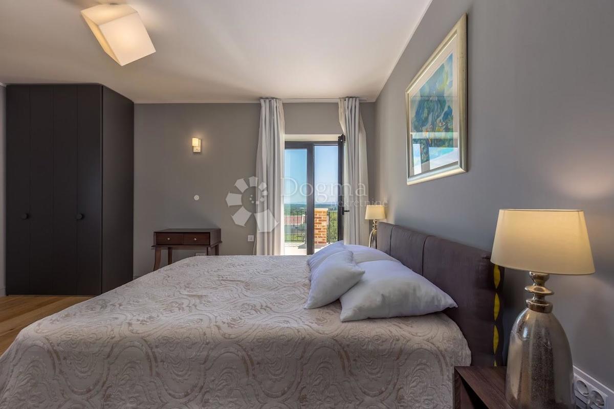 Casa Murvica, Poličnik, 360m2