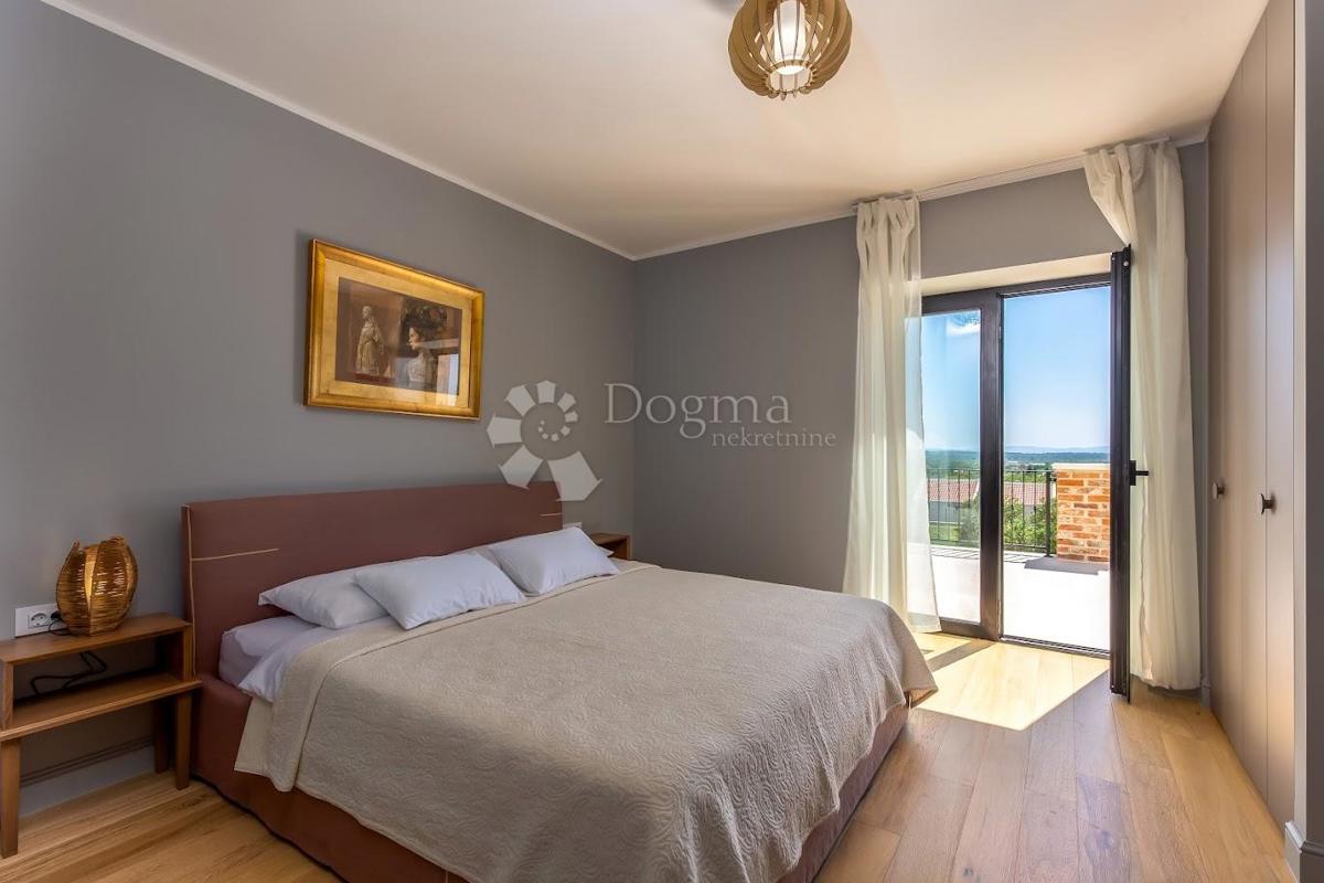 Casa Murvica, Poličnik, 360m2