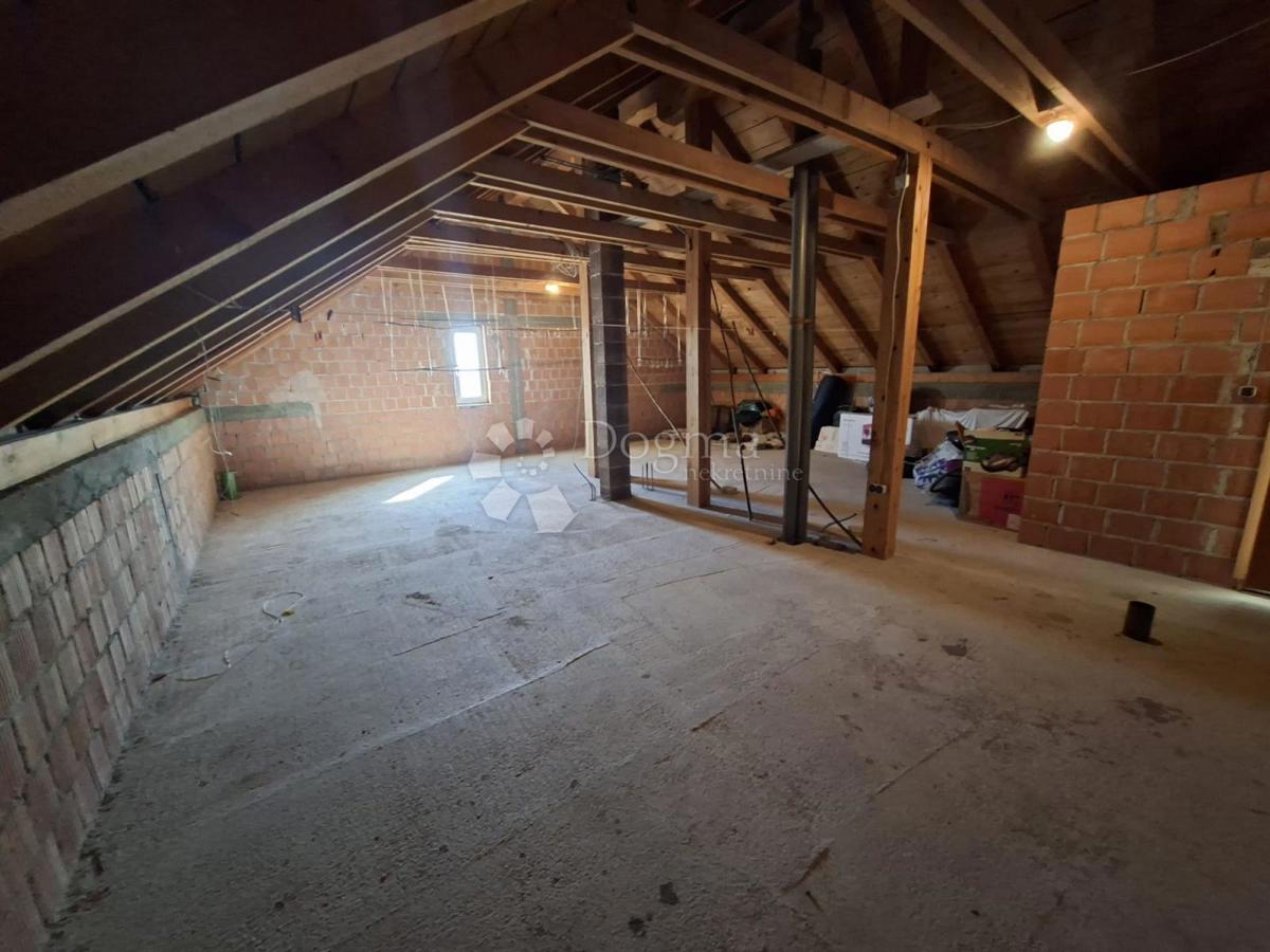 Casa Lučko, Novi Zagreb - Zapad, 467m2