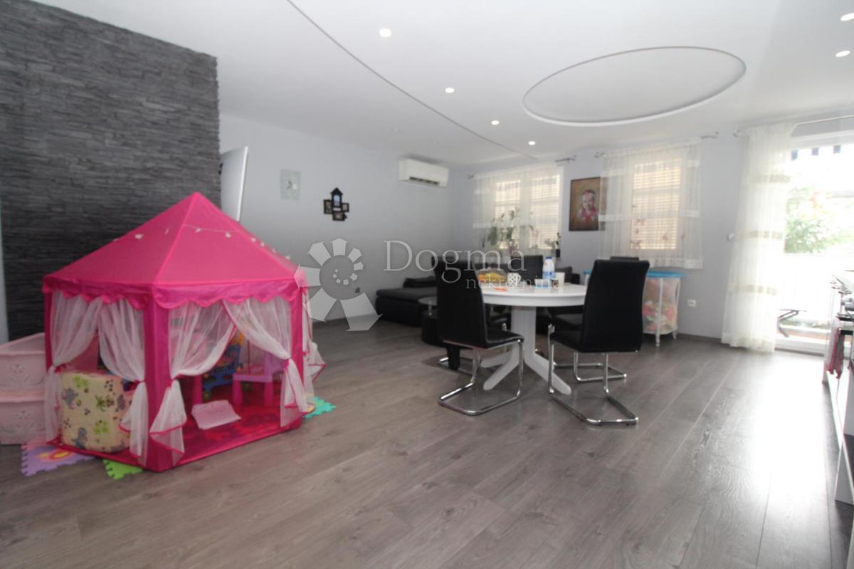 Allogio Škurinje, Rijeka, 52m2