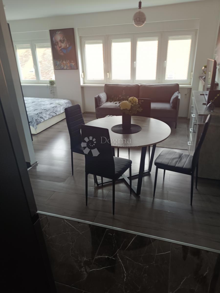 Allogio Donji grad, Donji Grad, 30m2