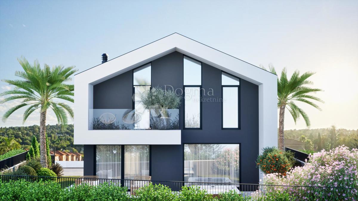 Terreno con permesso di costruire per una casa a 500 m dal mare