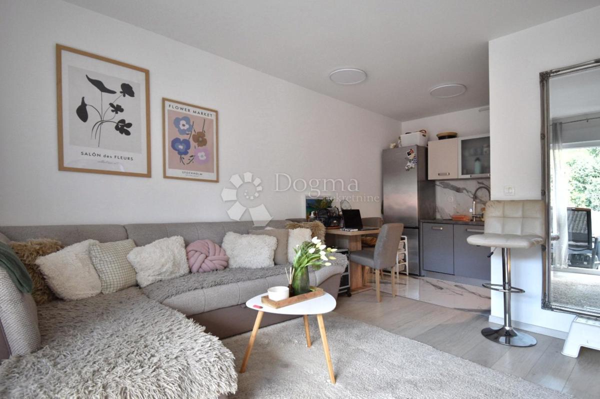 Allogio Centar, Pula, 42m2