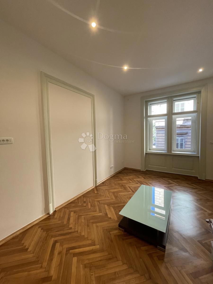 Allogio Centar, Rijeka, 81,31m2