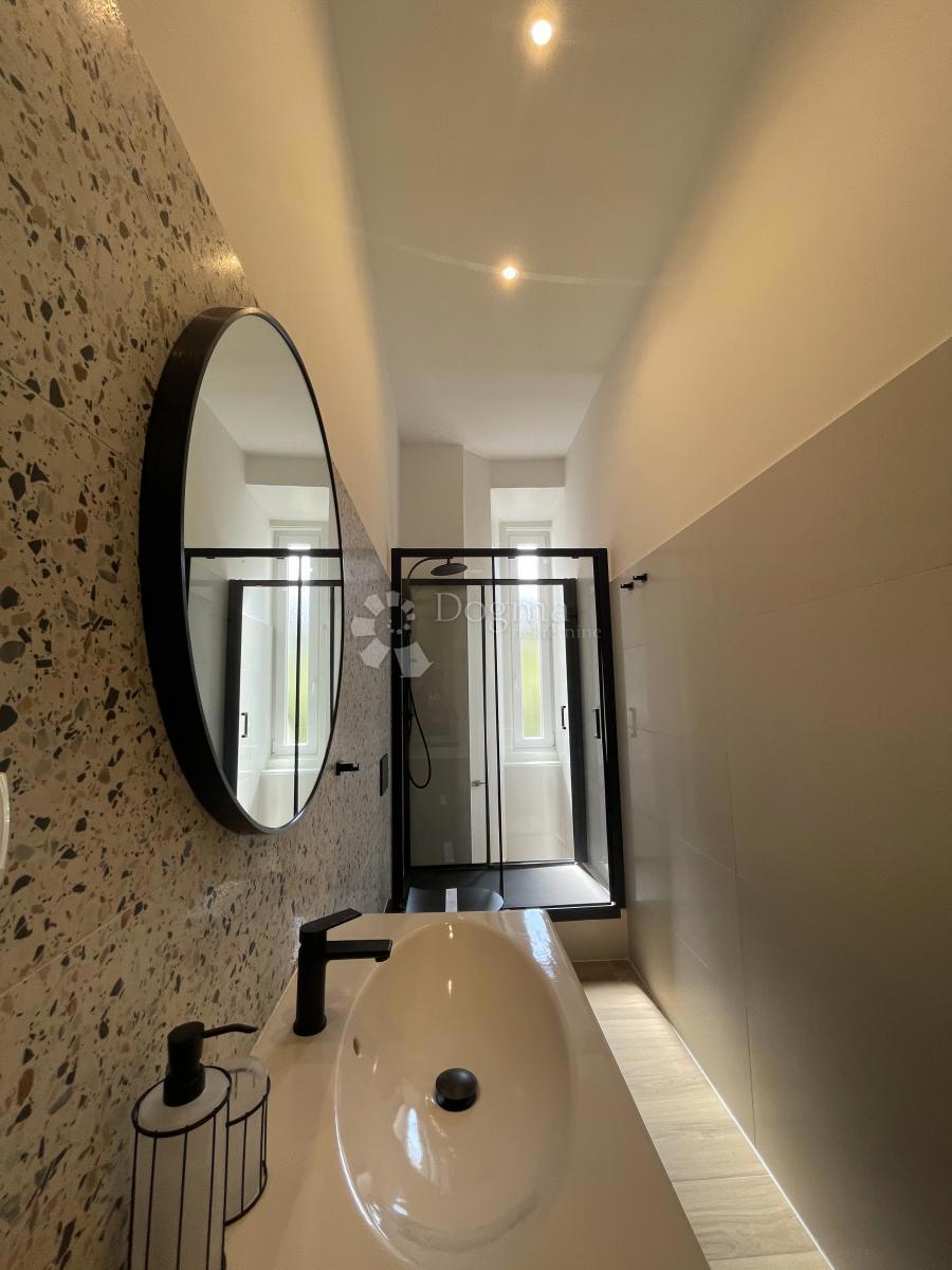 Allogio Centar, Rijeka, 81,31m2