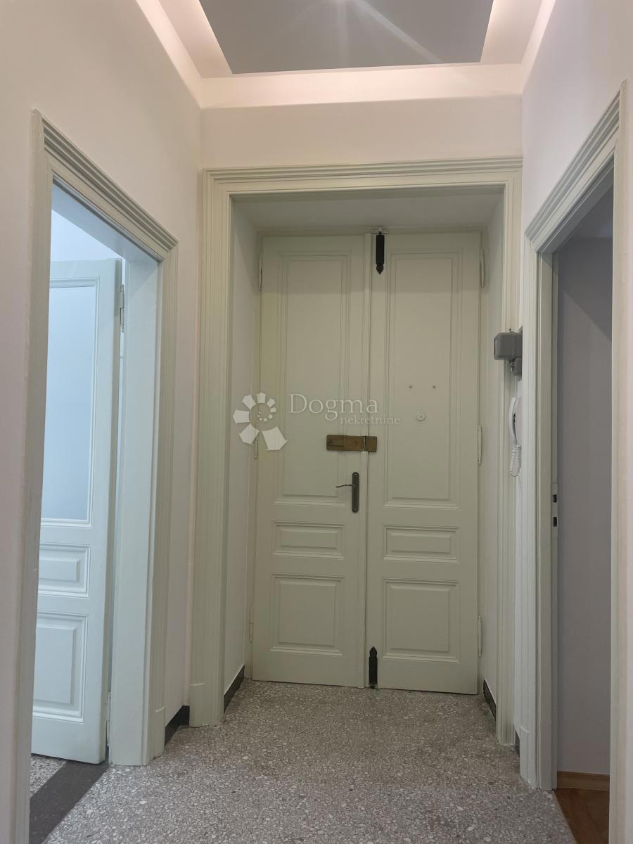 Allogio Centar, Rijeka, 81,31m2