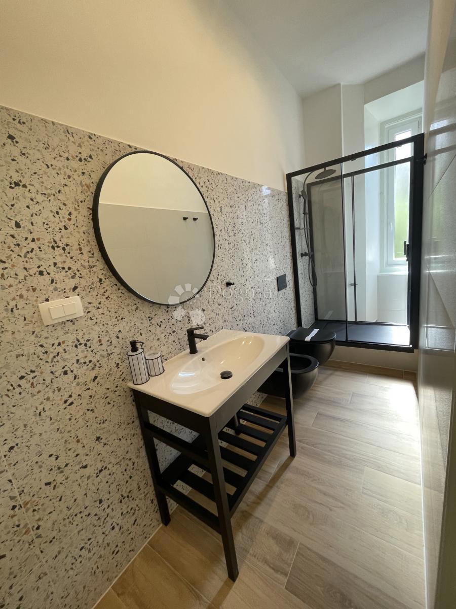 Allogio Centar, Rijeka, 81,31m2