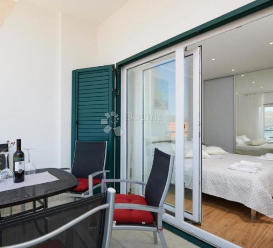 Casa Okrug Gornji, Okrug, 100m2