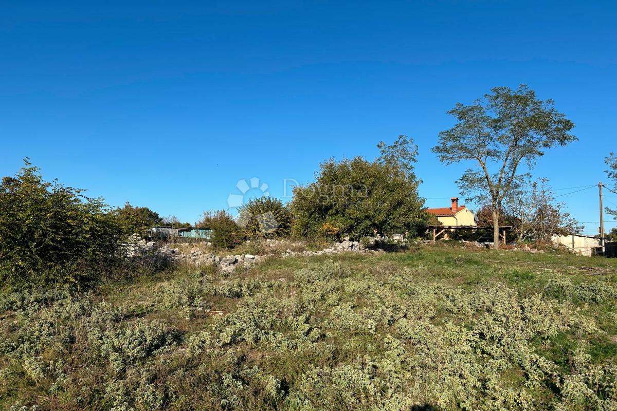 Terreno edificabile Bale, 1.235m2