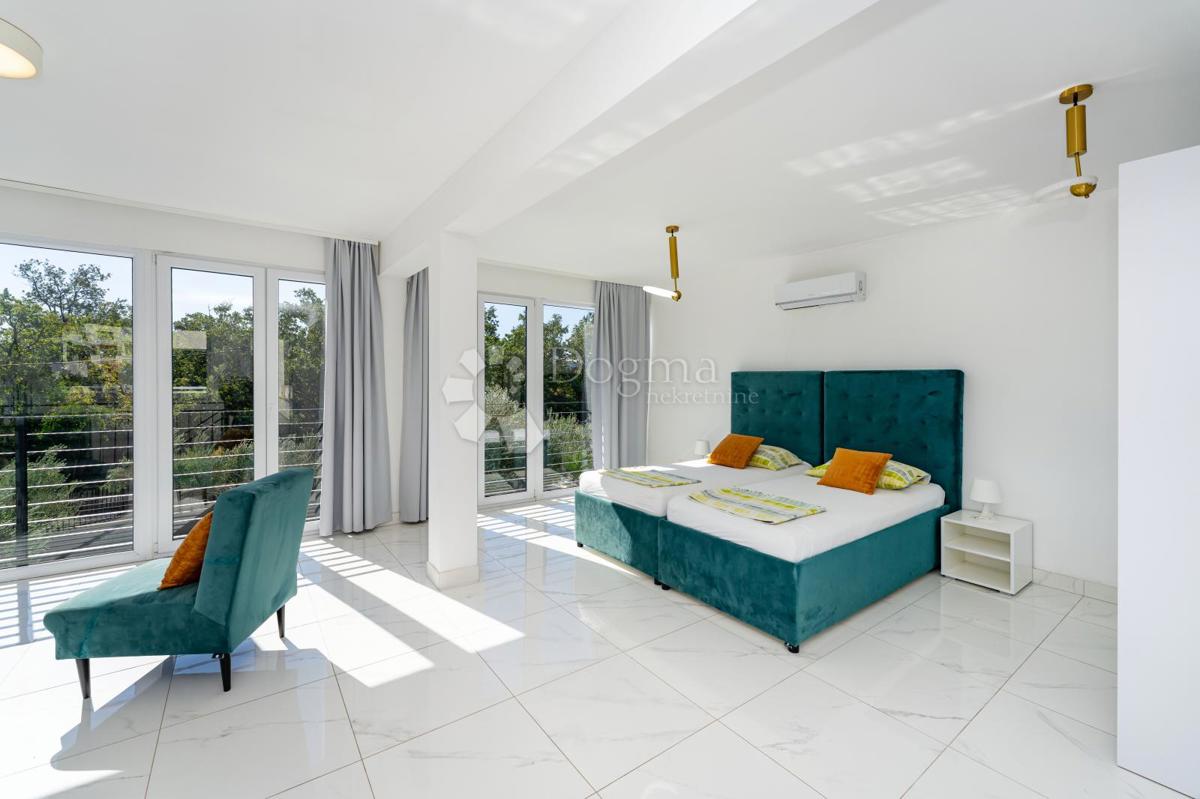 Casa Kaštel Stari, Kaštela, 295m2