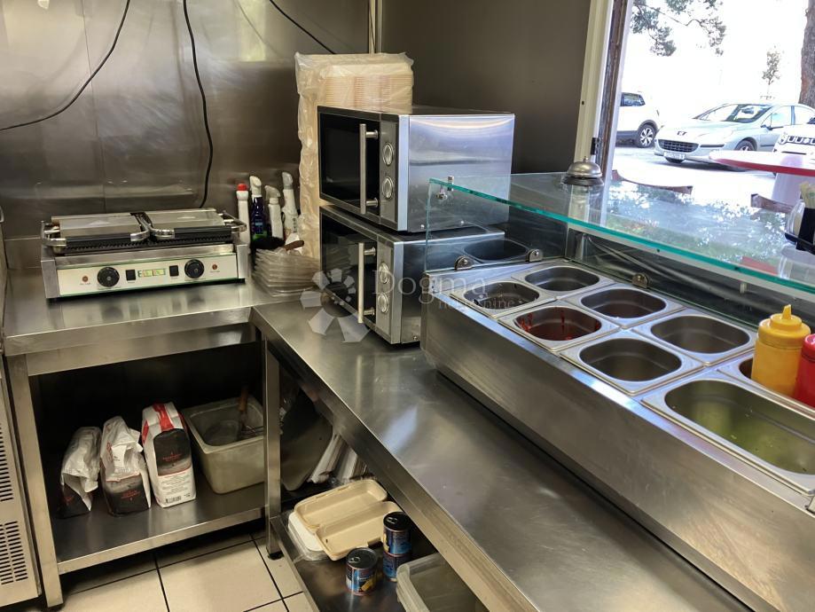 In vendita attività di ristorazione avviata e altamente redditizia – Spalato