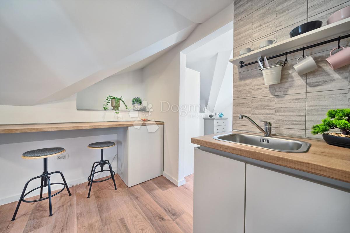 Allogio Grad, Split, 80m2