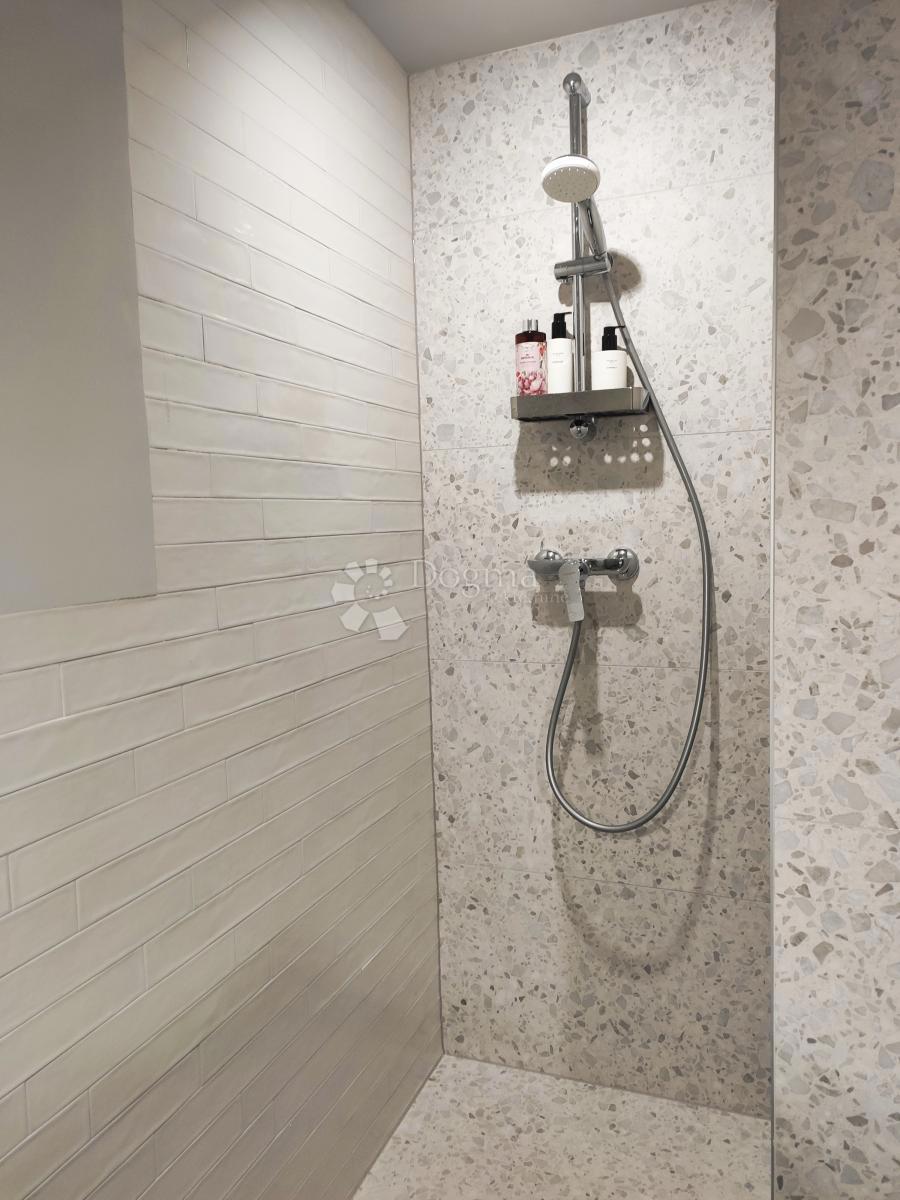 Allogio Grad, Split, 80m2