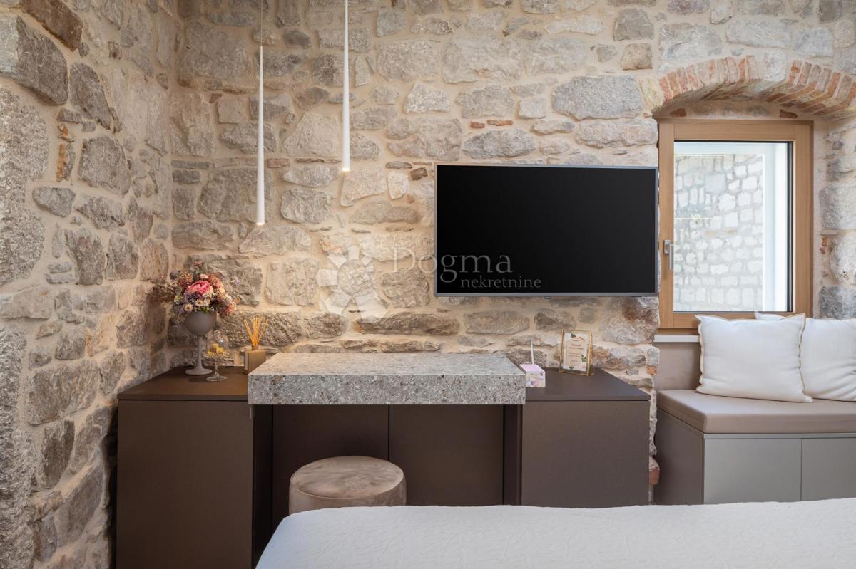 Allogio Grad, Split, 80m2