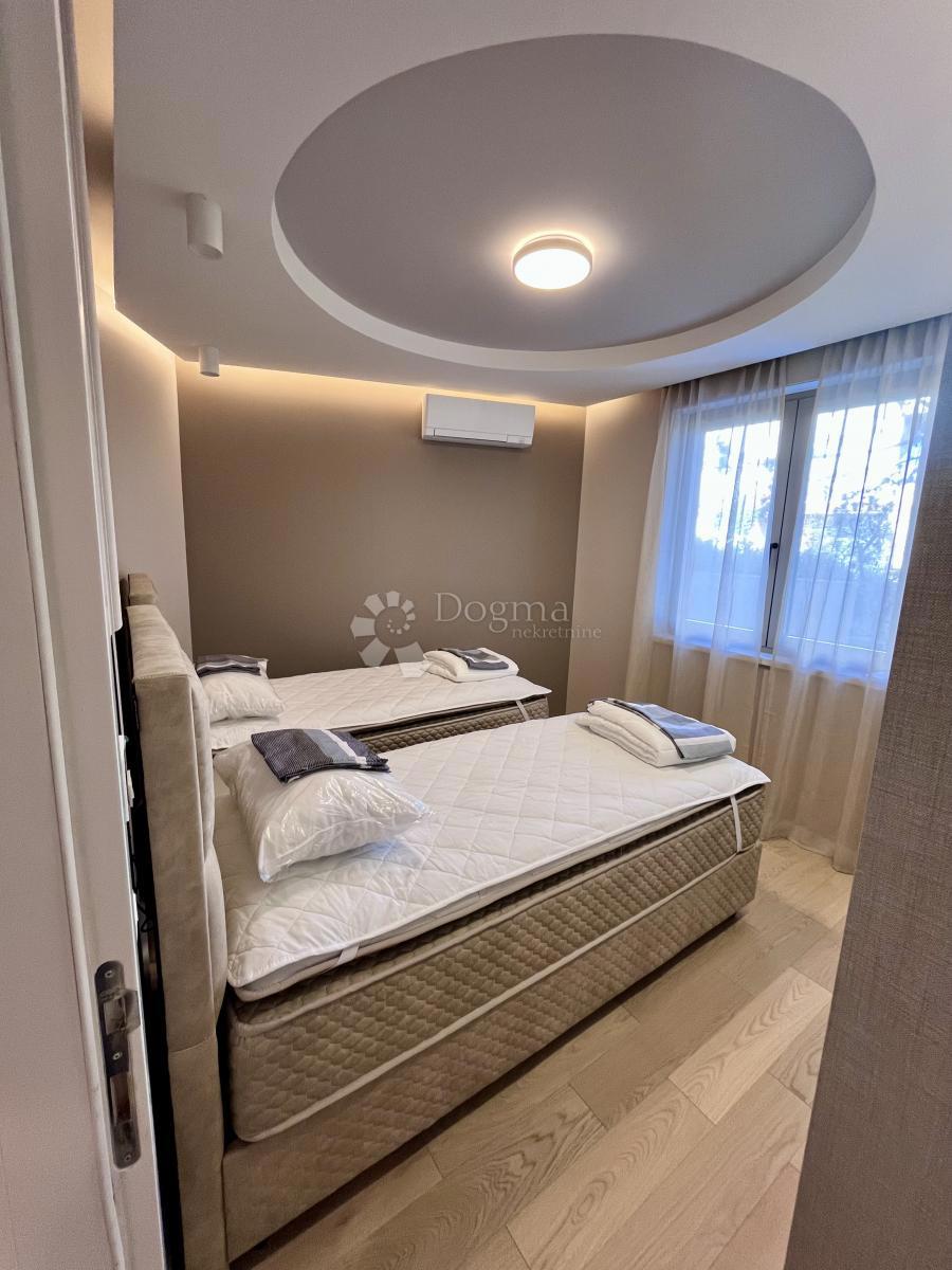 Allogio Opatija - Centar, Opatija, 72m2