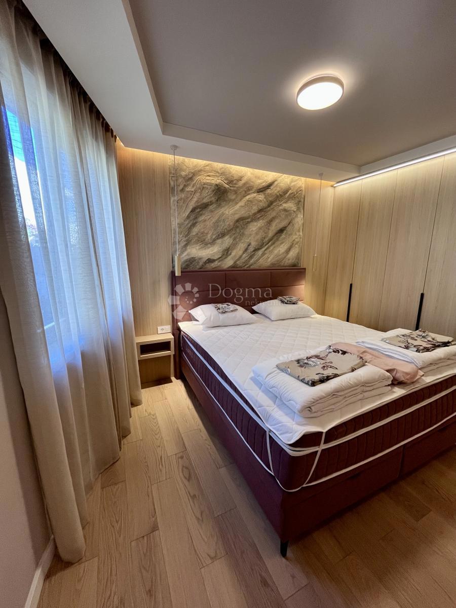 Allogio Opatija - Centar, Opatija, 72m2