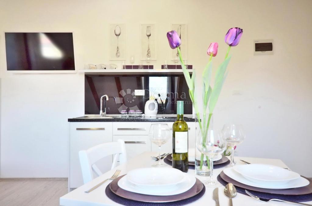 Appartamento Attraente con Due Unità Dietro il Teatro Nazionale Croato