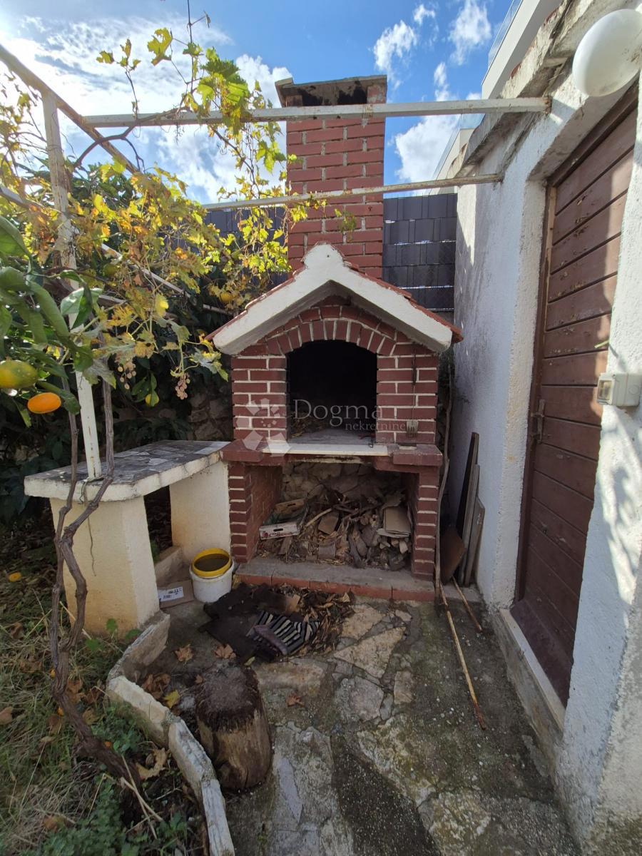 Casa Okrug Gornji, Okrug, 576m2