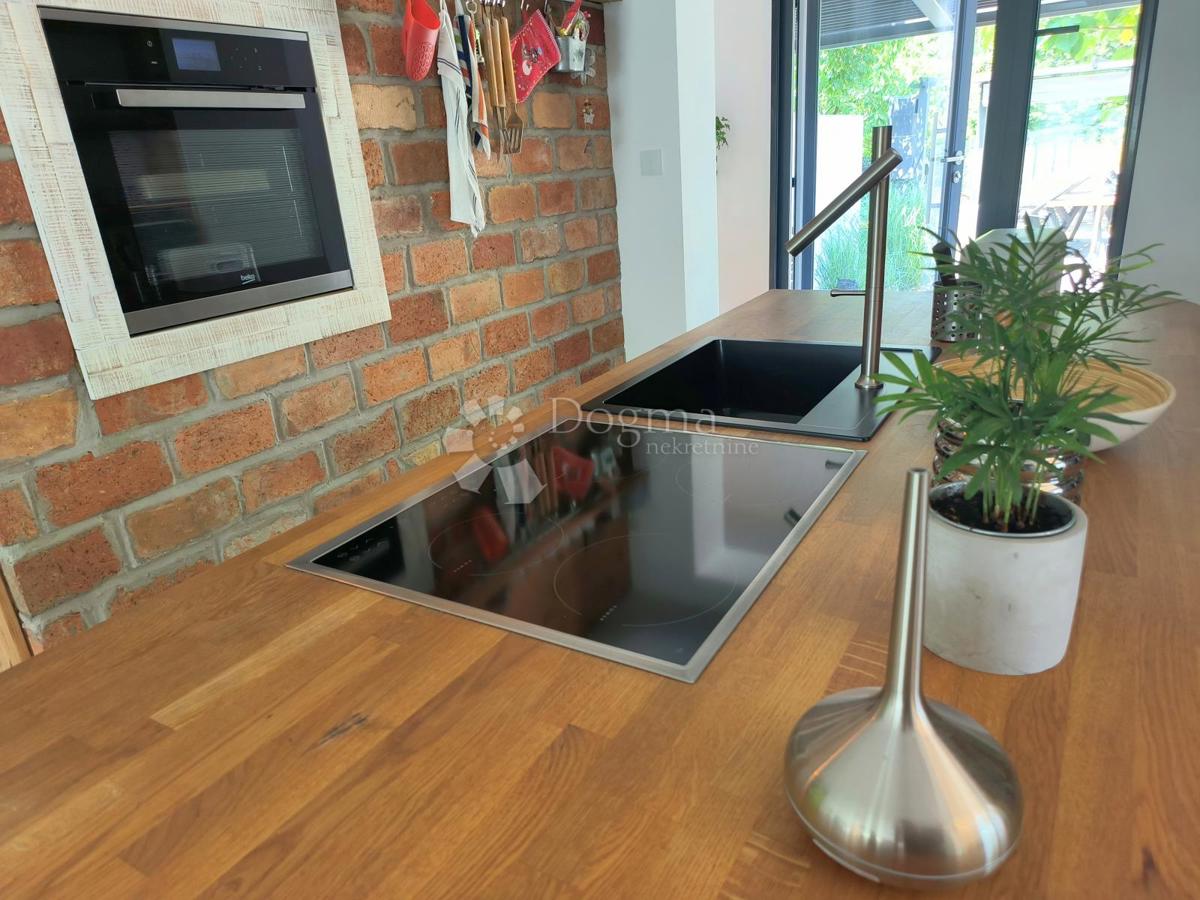 Casa Dubec, Gornja Dubrava, 130m2