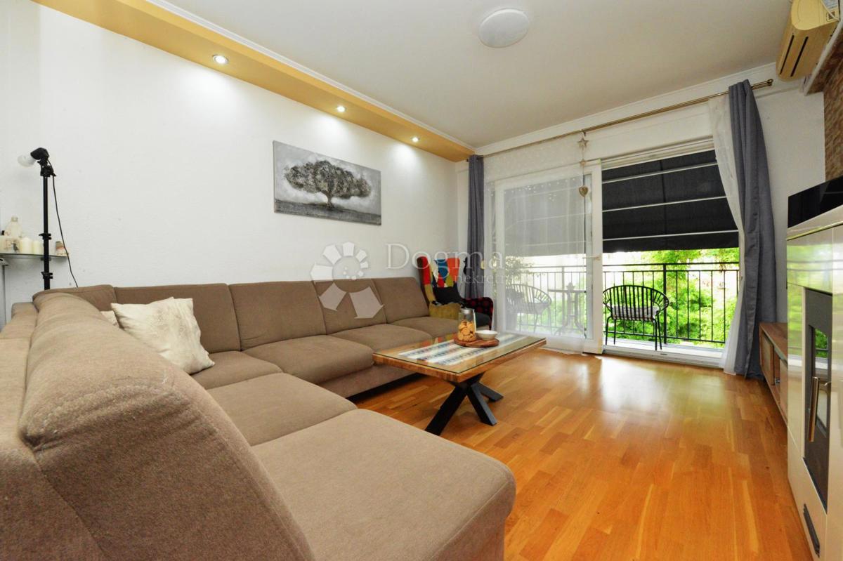 Allogio Kolovare, Zadar, 93m2