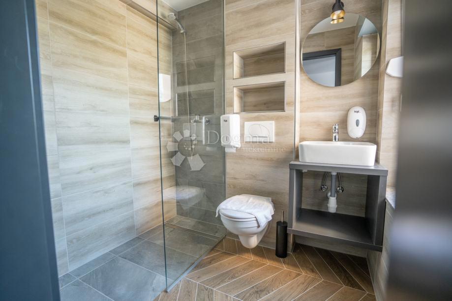 Casa Adica, Vukovar, 827m2