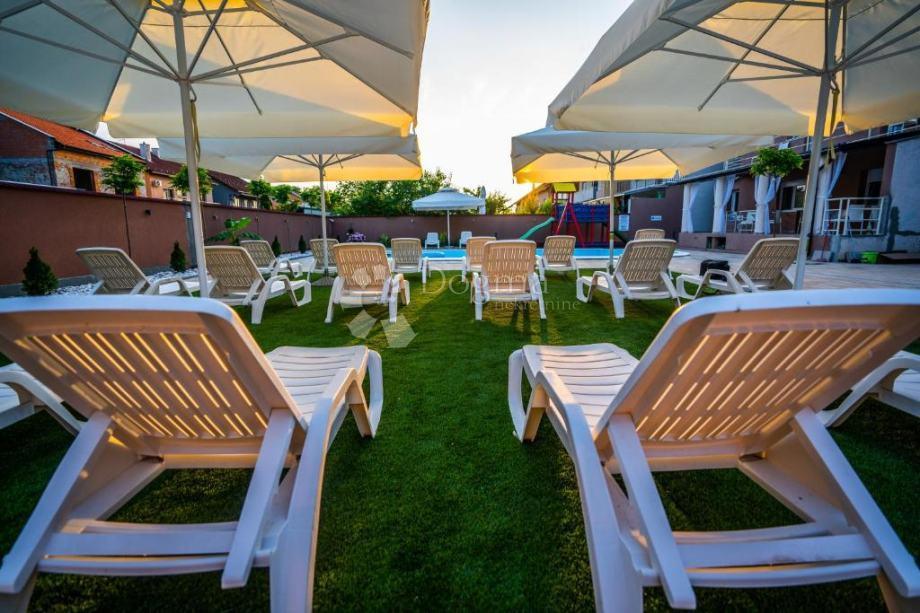 Casa Adica, Vukovar, 827m2