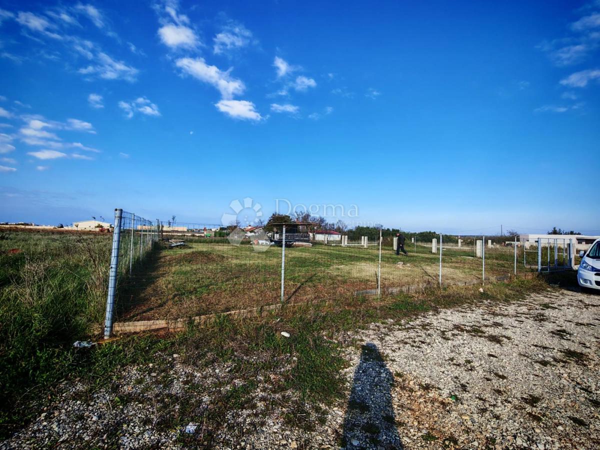 TOP! TERRENO EDIFICABILE NEI PRESSI DI POLA